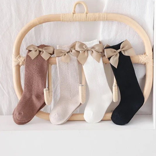 Hailey bow socks