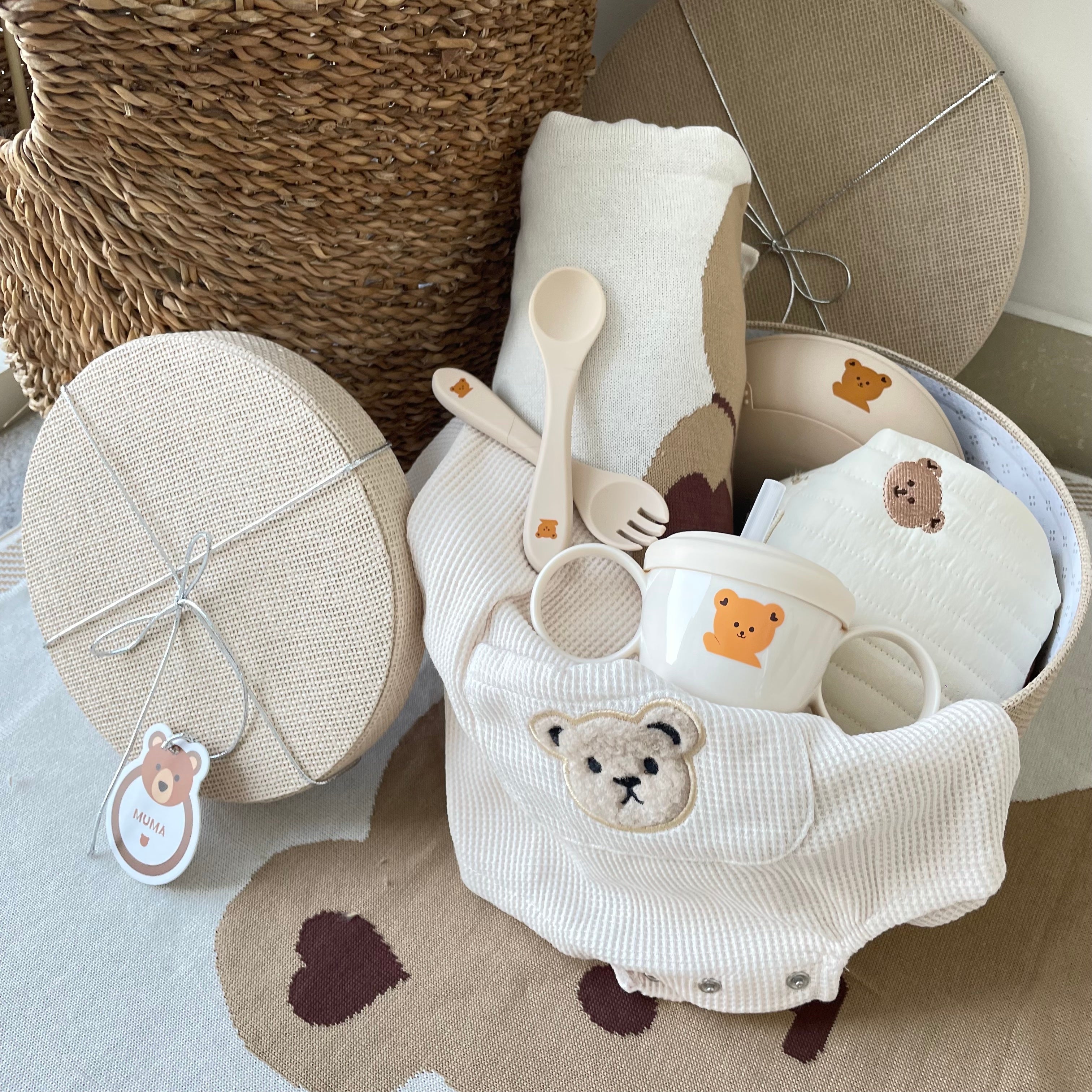 Tips for Designing a Beautiful Baby Gift Hamper– Room to Bloom