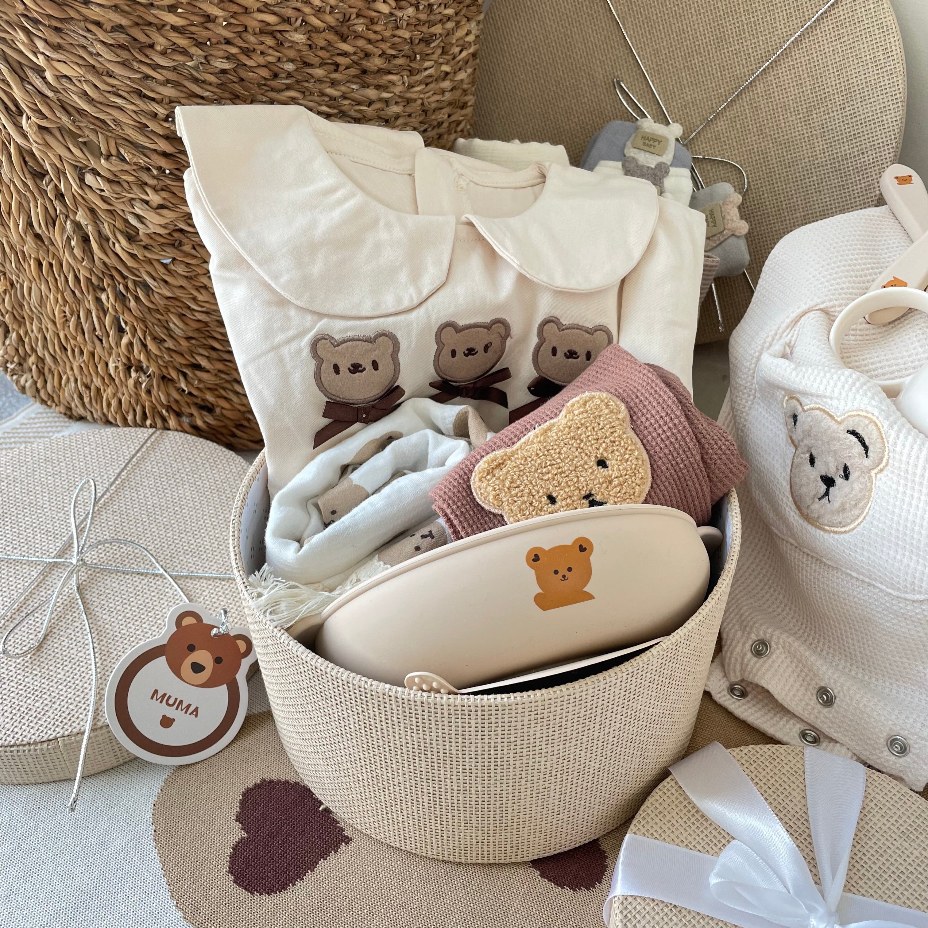 Things to Include in Your Baby Gift Hamper [ULTIMATE GUIDE] - #1 That  Flower Shop Online