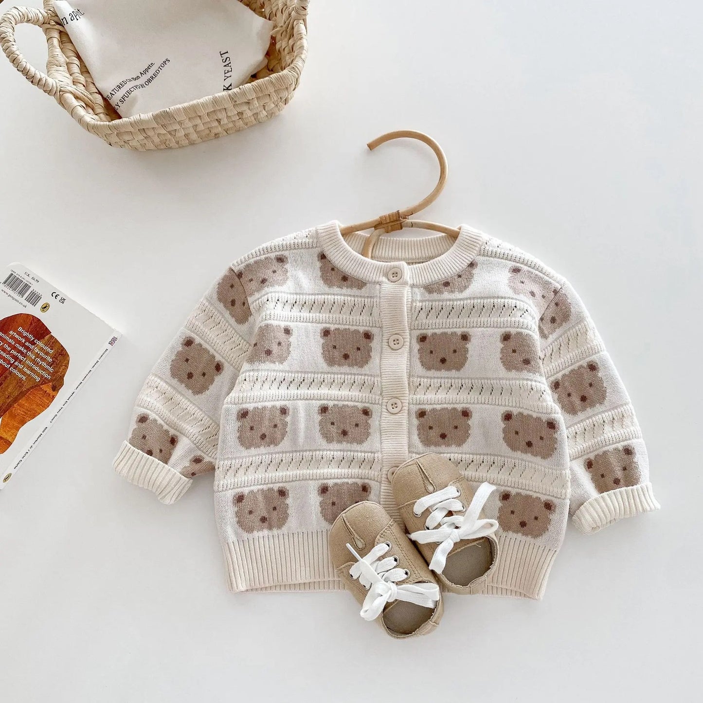 Seon bear sweater